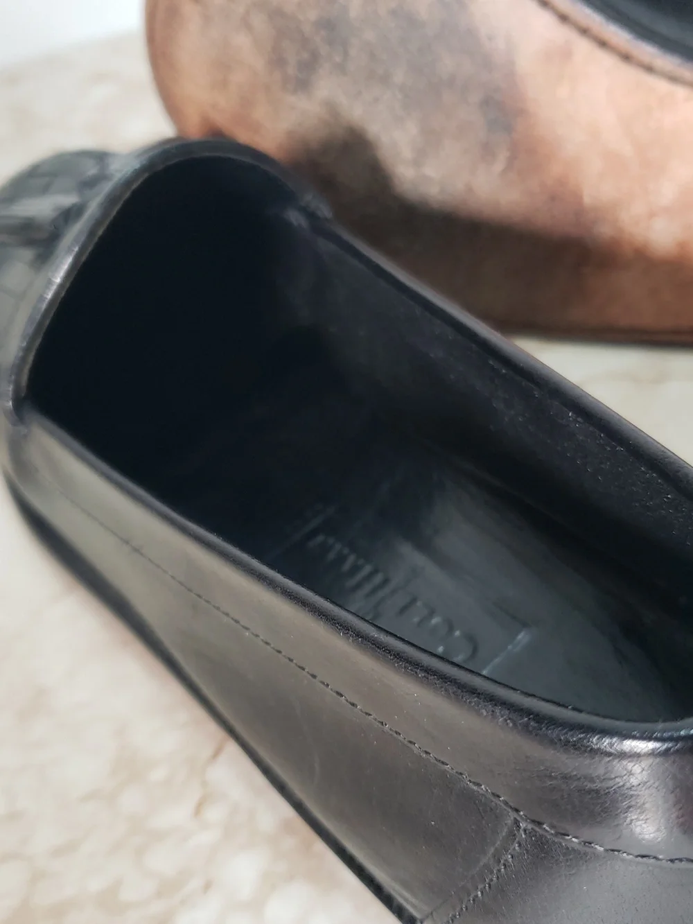 Cole Haan Black Leather Tassel Loafers for Men 9D
